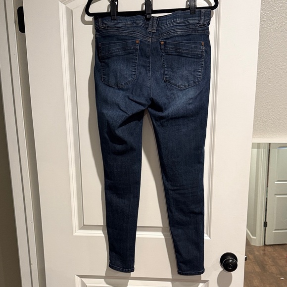 Democracy Jeans - slight distressing ! - Picture 2 of 3